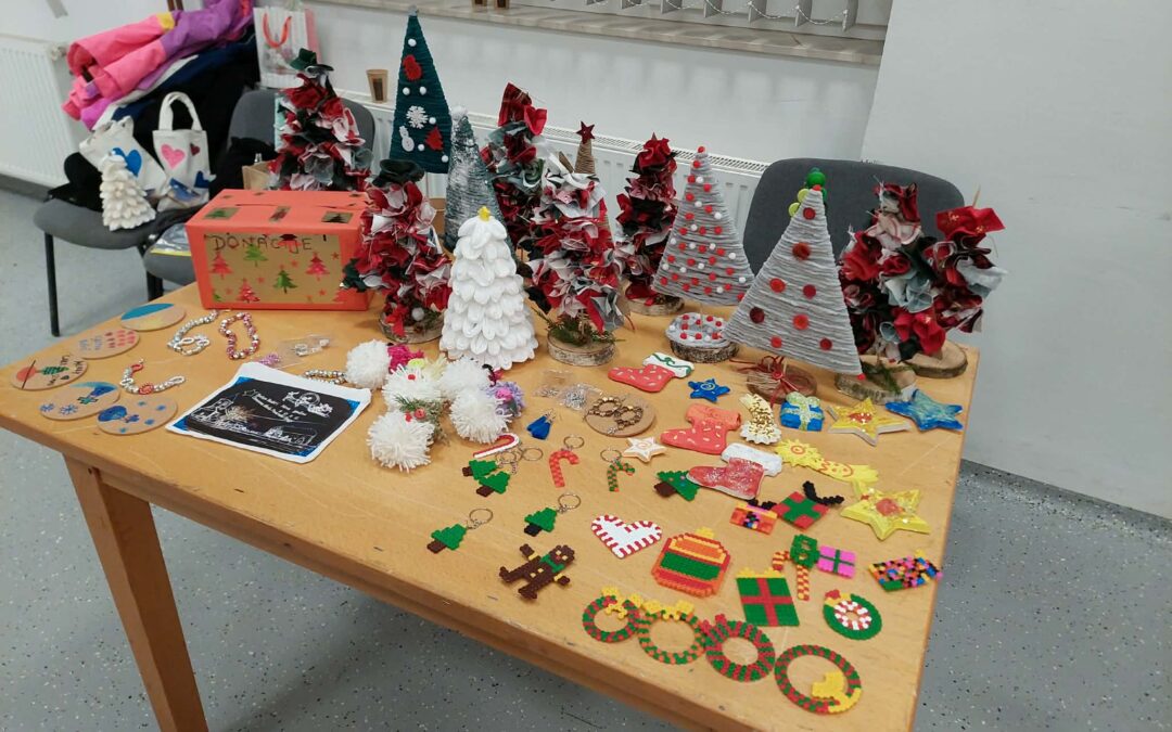 Božićna radionica i kviz